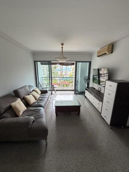 Aquarius By The Park, 17 Bedok Reservoir View, Bedok / Upper East Coast, 3 Bedrooms, 1,324 sqft, Condominium For Rent, by Eoin Chua, 500227651 - Living Room - PropertyGuru.com.sg