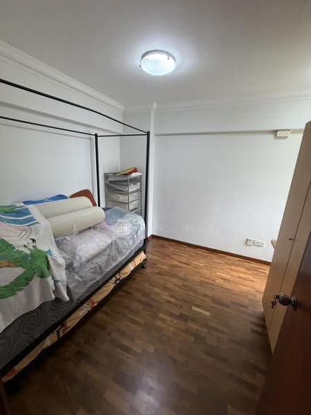 Aquarius By The Park, 17 Bedok Reservoir View, Bedok / Upper East Coast, 3 Bedrooms, 1,324 sqft, Condominium For Rent, by Eoin Chua, 500227651 - Bedroom 2 - PropertyGuru.com.sg