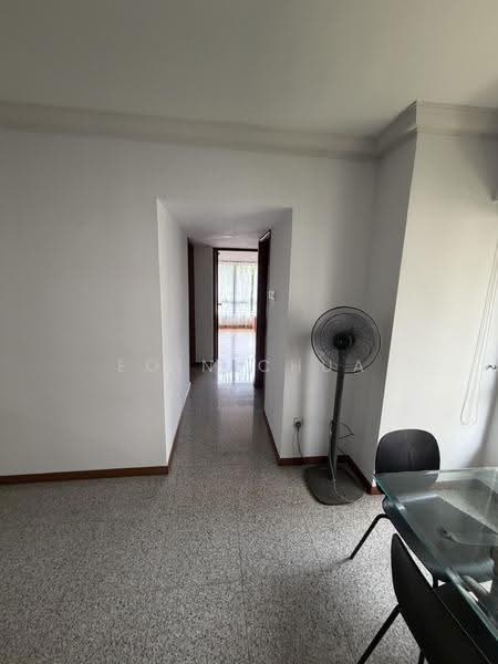 Aquarius By The Park, 17 Bedok Reservoir View, Bedok / Upper East Coast, 3 Bedrooms, 1,324 sqft, Condominium For Rent, by Eoin Chua, 500227651 - Interior - PropertyGuru.com.sg