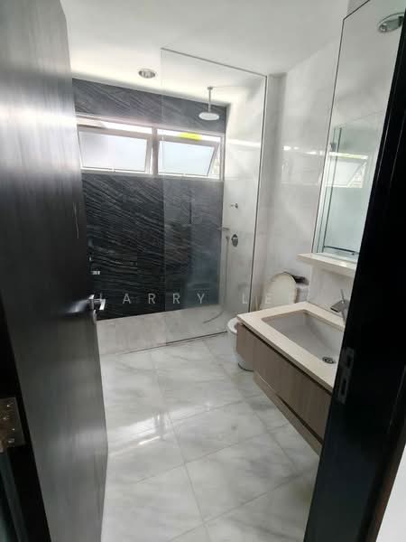 Euhabitat, 228 Jalan Eunos, Room Rental, 200 sqft, Condominium For Rent, by Larry Lee, 500227653 - Bathroom - PropertyGuru.com.sg