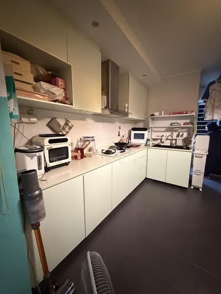 541 Choa Chu Kang Street 52, 541 Choa Chu Kang Street 52, Room Rental, 90 sqft, HDB Flat For Rent, by Roz Rufai, 500227654 - Kitchen - PropertyGuru.com.sg
