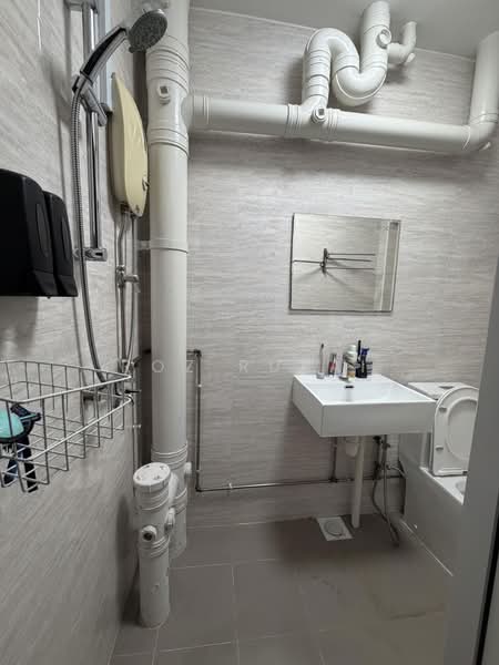541 Choa Chu Kang Street 52, 541 Choa Chu Kang Street 52, Room Rental, 90 sqft, HDB Flat For Rent, by Roz Rufai, 500227654 - Bathroom - PropertyGuru.com.sg