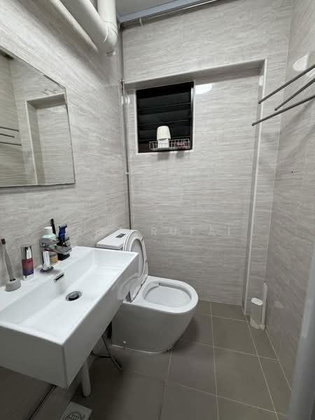 541 Choa Chu Kang Street 52, 541 Choa Chu Kang Street 52, Room Rental, 90 sqft, HDB Flat For Rent, by Roz Rufai, 500227654 - Bathroom - PropertyGuru.com.sg