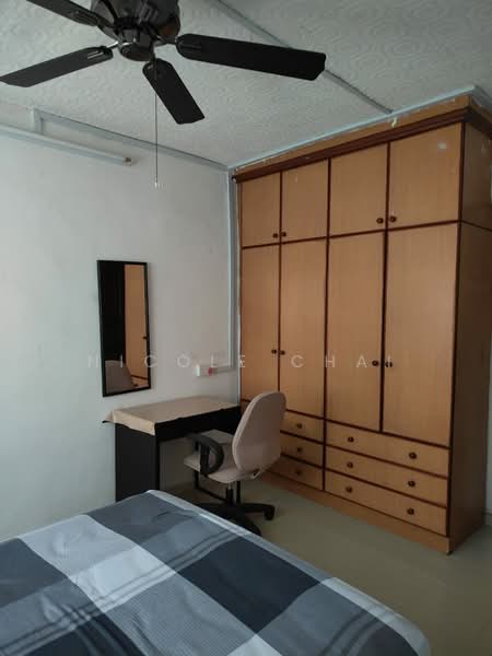 331 Jurong East Avenue 1, 331 Jurong East Avenue 1, Room Rental, 100 sqft, HDB Flat For Rent, by Nicole Chai, 500227668 - Bedroom - PropertyGuru.com.sg