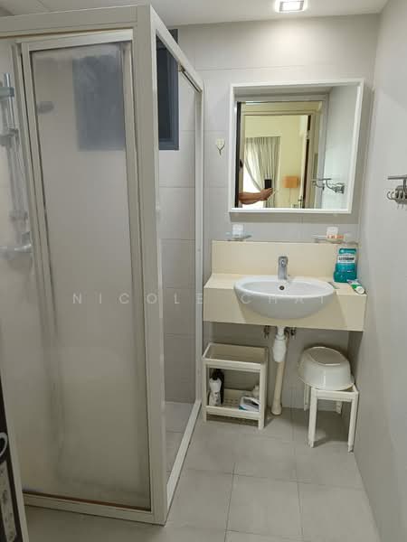 331 Jurong East Avenue 1, 331 Jurong East Avenue 1, Room Rental, 100 sqft, HDB Flat For Rent, by Nicole Chai, 500227668 - Bathroom - PropertyGuru.com.sg