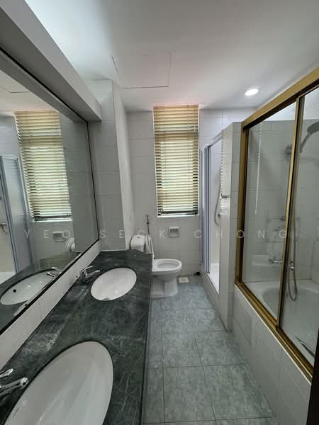 Lakeside Grove, Corporation Rise, Boon Lay / Jurong / Tuas, Room Rental, 94 sqft, Terraced House For Rent, by Yeo Seck Chong, 500227692 - Bathroom - PropertyGuru.com.sg