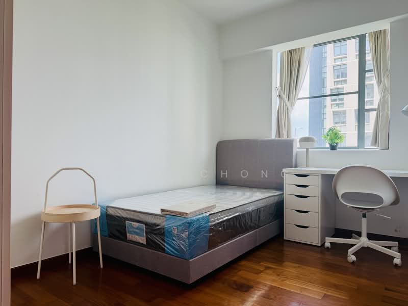 La Maison, 10 Moulmein Rise, Room Rental, 127 sqft, Condominium For Rent, by John Chong, 500227703 - Bedroom - PropertyGuru.com.sg