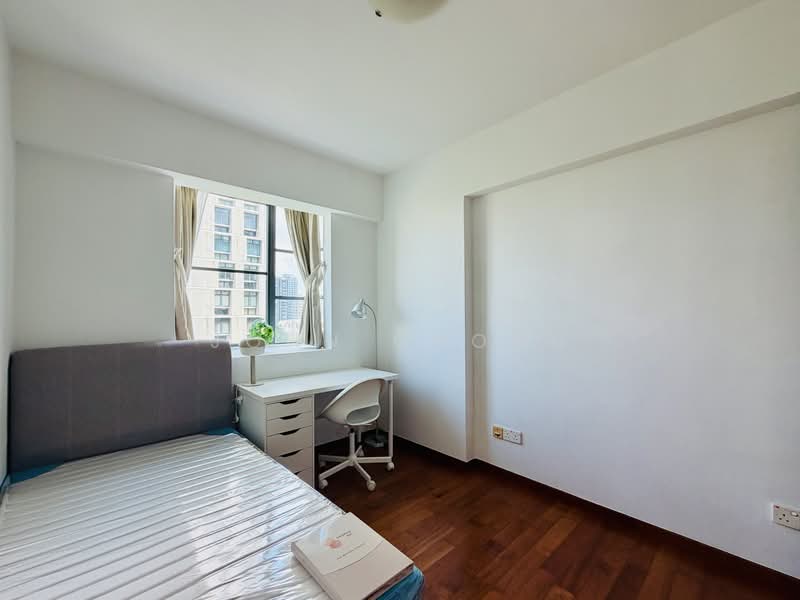 La Maison, 10 Moulmein Rise, Room Rental, 127 sqft, Condominium For Rent, by John Chong, 500227703 - Bedroom - PropertyGuru.com.sg