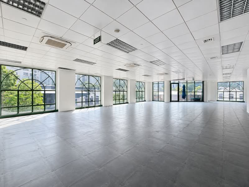 High Ceiling Office/Aesthetic Clinic/Commercial School Space @ Robertson Quay | Ample Light, , 5,113 sqft, Other Retail For Rent, by Sean Pang, 500227708 - Interior - CommercialGuru.com.sg