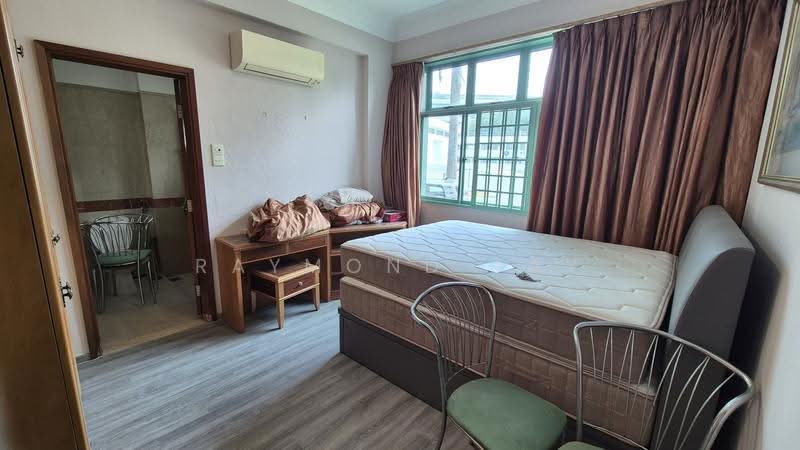 Changi Court, 708 Upper Changi Road East, Bedok / Upper East Coast, Room Rental, 230 sqft, Condominium For Rent, by Raymond Tay, 500227722 - Bedroom - PropertyGuru.com.sg