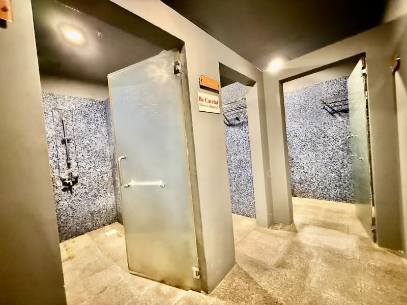 Rare Spa/Retail Space @ Somerset Vicinity | Prime Location | Rarely Available, , 7,256 sqft, Other Retail For Rent, by Sean Pang, 500227726 - Bathroom - CommercialGuru.com.sg