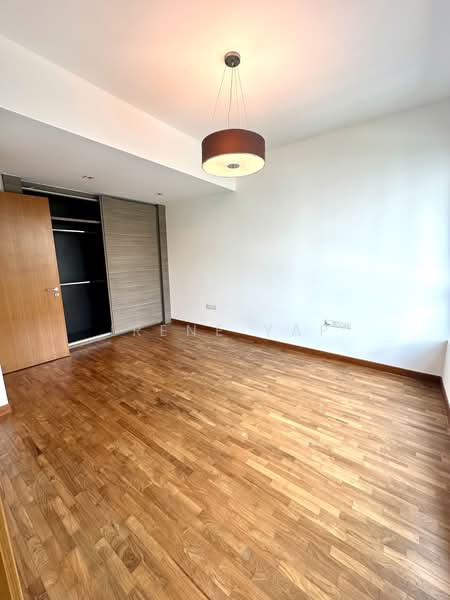 Cabana, 261 Sunrise Terrace, 5 Bedrooms, 3,068 sqft, Cluster House For Sale, by Irene Yap, 500227729 - Master Bedroom - PropertyGuru.com.sg