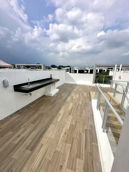 Cabana, 261 Sunrise Terrace, 5 Bedrooms, 3,068 sqft, Cluster House For Sale, by Irene Yap, 500227729 - Roof Terrace  - PropertyGuru.com.sg