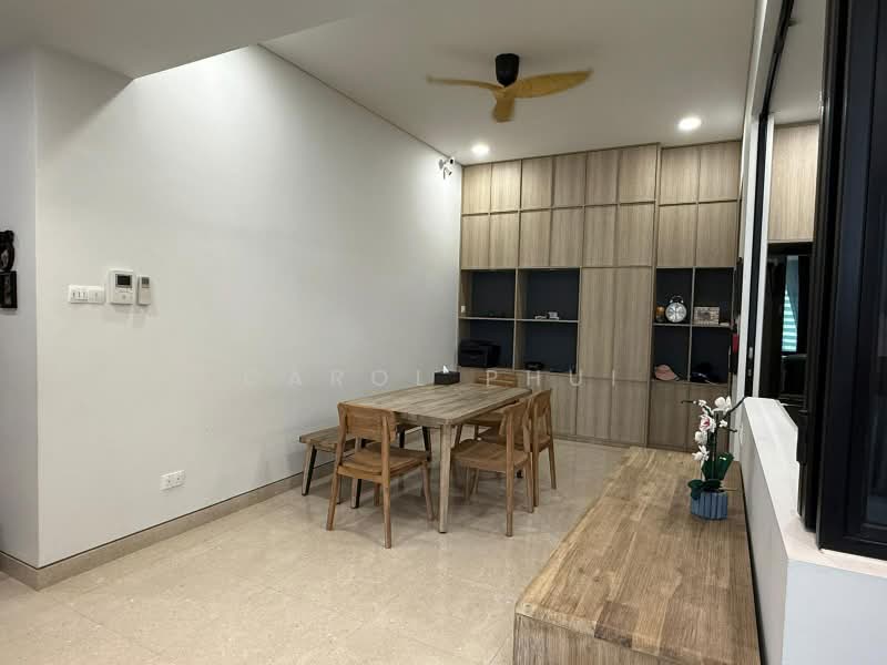 Cavendish Park, 20 Pine Grove, 3 Bedrooms, 1,292 sqft, Condominium For Sale, by Carol Phui, 500227753 - Dining Room - PropertyGuru.com.sg