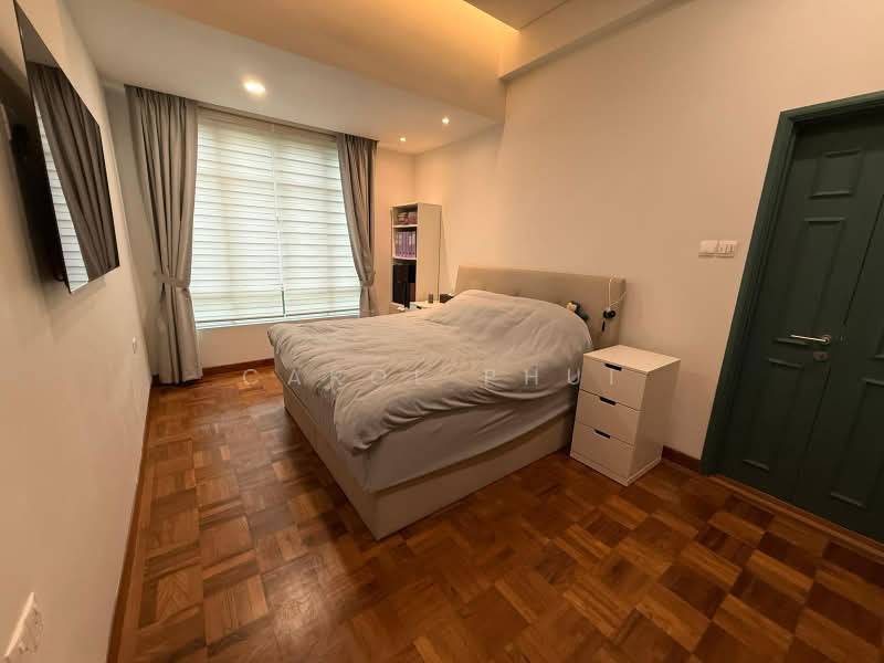 Cavendish Park, 20 Pine Grove, 3 Bedrooms, 1,292 sqft, Condominium For Sale, by Carol Phui, 500227753 - Bedroom - PropertyGuru.com.sg
