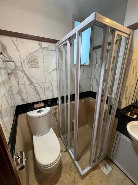 Palazzetto, 8C Tanjong Rhu Road, 2 Bedrooms, 818 sqft, Apartment For Sale, by Regine Cher, 500227761 - Bathroom - PropertyGuru.com.sg