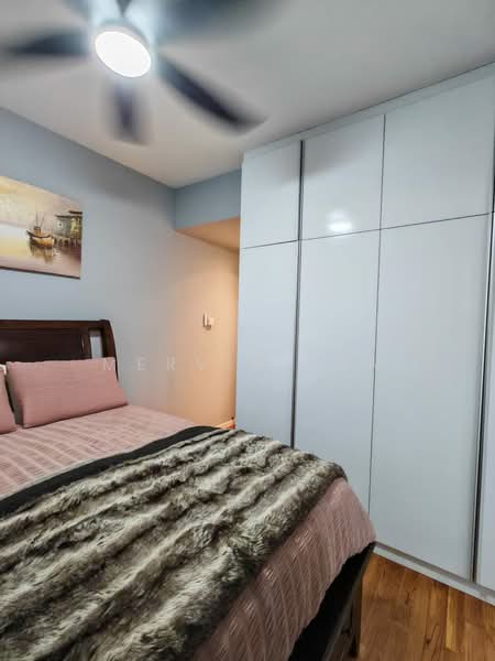 The Parc Condominium, 3 West Coast Walk, 3 Bedrooms, 1,927 sqft, Condominium For Rent, by Mervin Tan, 500227763 - Master Bedroom - PropertyGuru.com.sg