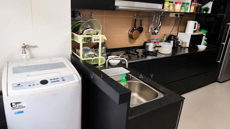 408 Yishun Avenue 6, 408 Yishun Avenue 6, 2 Bedrooms, 908 sqft, HDB Flat For Rent, by Alvin Tay, 500227776 - Kitchen - PropertyGuru.com.sg