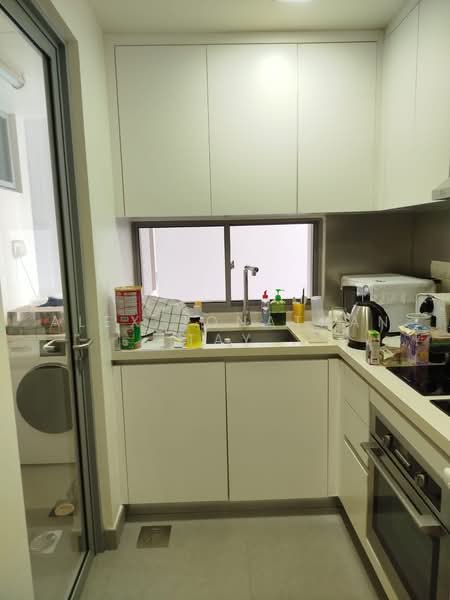 Atrium Residences, 1 Lorong 28 Geylang, 3 Bedrooms, 1,227 sqft, Condominium For Rent, by Alex Jonathan Tay, 500227795 - Kitchen - PropertyGuru.com.sg