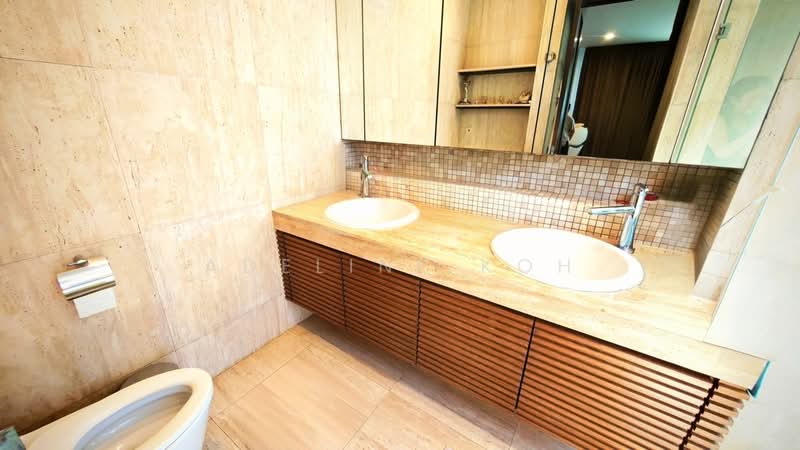 Freehold Landed near Beauty World MRT, Clementi Park / Upper Bukit Timah, 6 Bedrooms, 4,997 sqft, Semi-Detached House For Sale, by Adeline Koh, 500227804 - Bathroom - PropertyGuru.com.sg