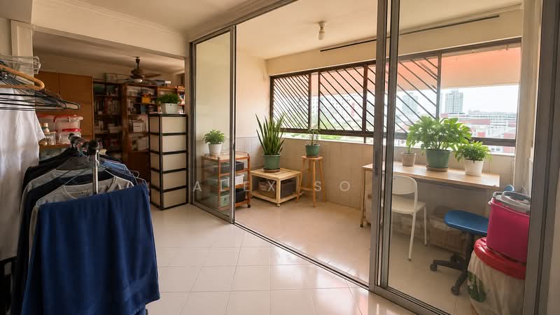 163 Bishan Street 13, 163 Bishan Street 13, 4 Bedrooms, 1,302 sqft, HDB Flat For Sale, by Alex So, 500227808 - Balcony - PropertyGuru.com.sg