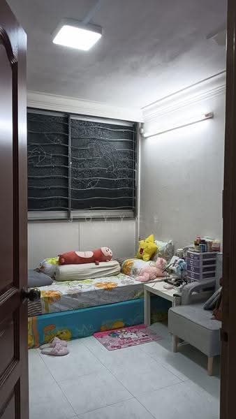 886 Tampines Street 83, 886 Tampines Street 83, Pasir Ris / Tampines, Room Rental, 110 sqft, HDB Flat For Rent, by Joyyce Goh, 500227814 - Bedroom - PropertyGuru.com.sg