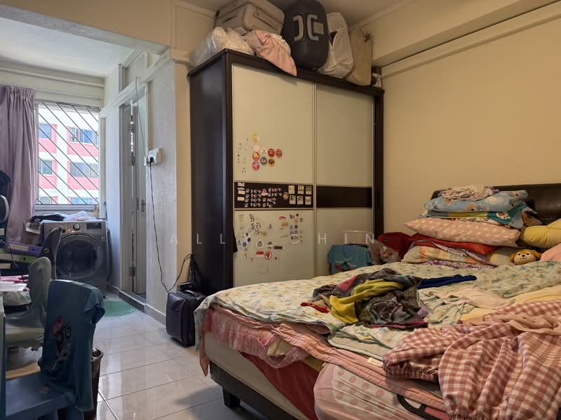 419 Hougang Avenue 8, 419 Hougang Avenue 8, Hougang / Punggol / Sengkang, 3 Bedrooms, 1,163 sqft, HDB Flat For Sale, by Ally Chin, 500227824 - Bedroom - PropertyGuru.com.sg