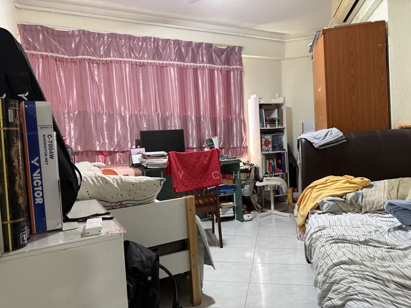 419 Hougang Avenue 8, 419 Hougang Avenue 8, Hougang / Punggol / Sengkang, 3 Bedrooms, 1,163 sqft, HDB Flat For Sale, by Ally Chin, 500227824 - Bedroom - PropertyGuru.com.sg