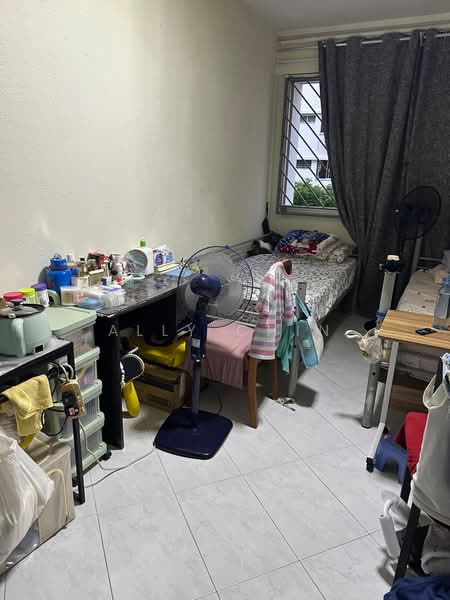 419 Hougang Avenue 8, 419 Hougang Avenue 8, Hougang / Punggol / Sengkang, 3 Bedrooms, 1,163 sqft, HDB Flat For Sale, by Ally Chin, 500227824 - Bedroom - PropertyGuru.com.sg