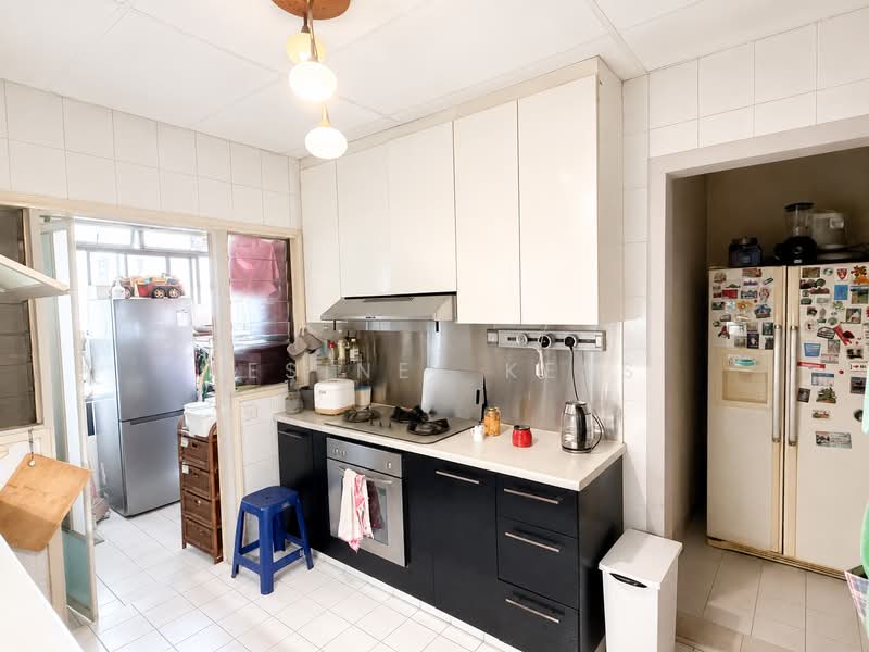 Cashew Heights, 103 Cashew Road, 3 Bedrooms, 1,658 sqft, Condominium For Sale, by Kesinee Kess, 500227835 - Kitchen - PropertyGuru.com.sg