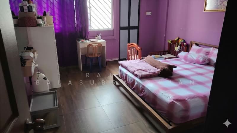 450 Hougang Avenue 10, 450 Hougang Avenue 10, 2 Bedrooms, 750 sqft, HDB Flat For Rent, by Rajesh Balasubramanian, 500227837 - Bedroom - PropertyGuru.com.sg