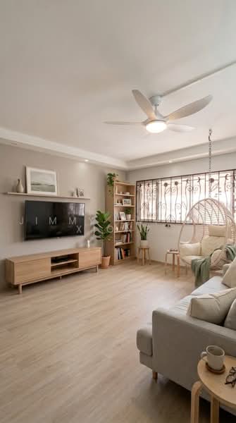 343 Bukit Batok Street 34, 343 Bukit Batok Street 34, 3 Bedrooms, 1,151 sqft, HDB Flat For Sale, by Jimmy Tay Ge Xiong, 500227845 - Living Room - PropertyGuru.com.sg
