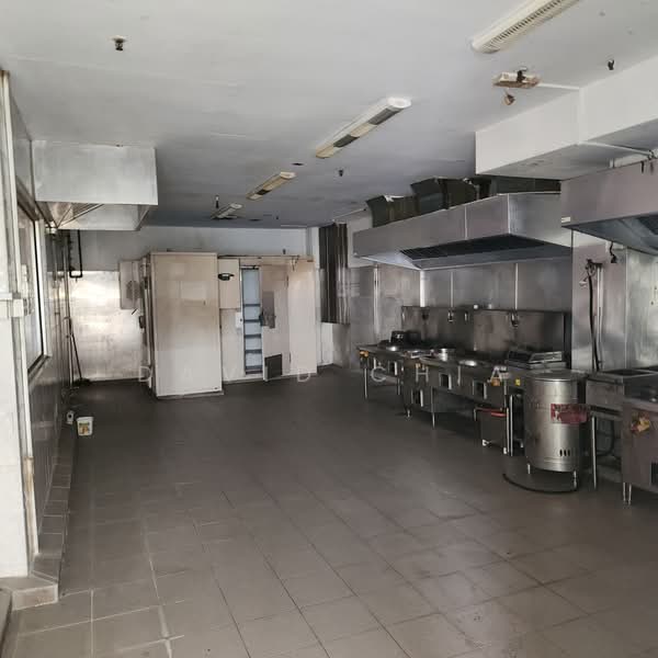 Upper Serangoon Shopping Centre, 756 Upper Serangoon Road, Hougang / Punggol / Sengkang, 2,778 sqft, Food & Beverage For Rent, by David Chia, 500227857 - Kitchen - CommercialGuru.com.sg