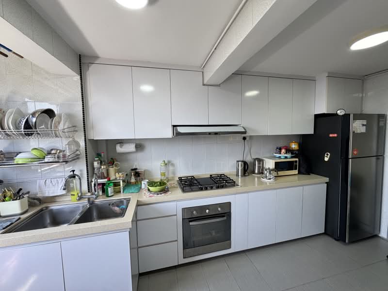 170 Stirling Road, 170 Stirling Road, 2 Bedrooms, 646 sqft, HDB Flat For Sale, by Carol Toh, 500227868 - Kitchen - PropertyGuru.com.sg