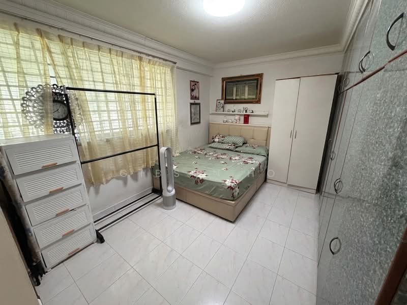 876 Tampines Street 84, 876 Tampines Street 84, 3 Bedrooms, 1,163 sqft, HDB Flat For Sale, by Gibson Ho, 500227871 - Bedroom - PropertyGuru.com.sg