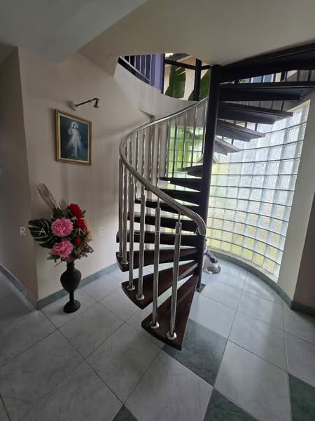 Sembawang Hills Estate, Nemesu Avenue, 5 Bedrooms, 3,000 sqft, Terraced House For Sale, by Rayne Chua 蔡美慧, 500227880 - Interior - PropertyGuru.com.sg