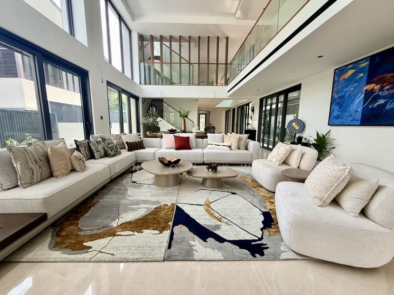 Braddell Heights Estate, Matlock Rise, 6 Bedrooms, 8,900 sqft, Detached House For Sale, by Denson Kwek, 500227907 - Living Room - PropertyGuru.com.sg