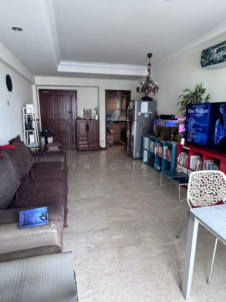 Evergreen Park, 31 Hougang Avenue 7, 3 Bedrooms, 1,066 sqft, Condominium For Sale, by Jin Chan, 500227910 - Living Room - PropertyGuru.com.sg