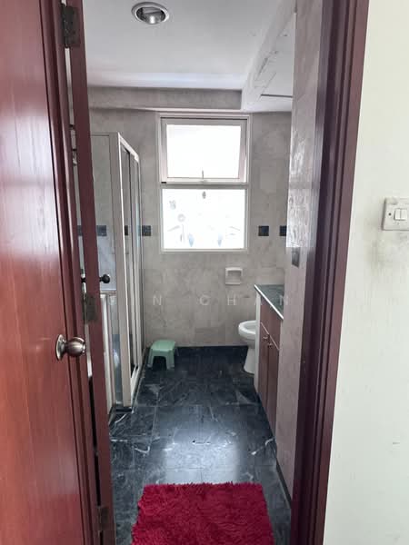 Evergreen Park, 31 Hougang Avenue 7, 3 Bedrooms, 1,066 sqft, Condominium For Sale, by Jin Chan, 500227910 - Bathroom - PropertyGuru.com.sg
