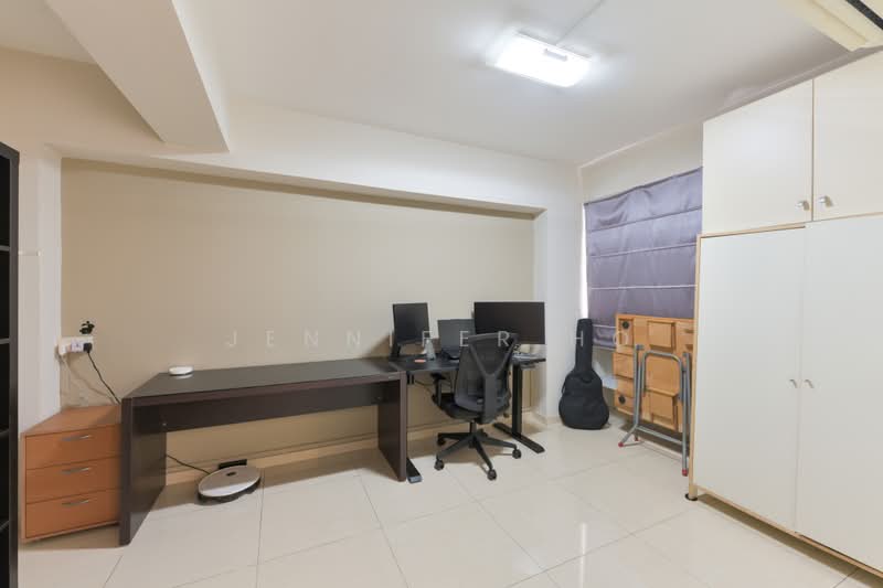 228 Bishan Street 23, 228 Bishan Street 23, 3 Bedrooms, 1,098 sqft, HDB Flat For Sale, by Jennifer Ho, 500227933 - Study - PropertyGuru.com.sg