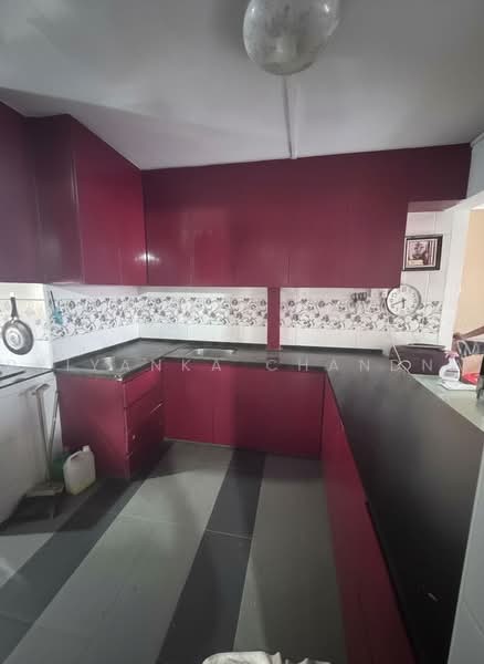641 Rowell Road, 641 Rowell Road, 3 Bedrooms, 1,108 sqft, HDB Flat For Sale, by Priyanka Chandna, 500227934 - Kitchen - PropertyGuru.com.sg