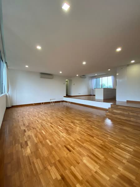 Nassim Regency, 37 Nassim Road, 3 Bedrooms, 2,056 sqft, Condominium For Rent, by Edwin Teo, 500227943 - Living Room - PropertyGuru.com.sg
