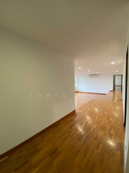 Nassim Regency, 37 Nassim Road, 3 Bedrooms, 2,056 sqft, Condominium For Rent, by Edwin Teo, 500227943 - Corridor - PropertyGuru.com.sg