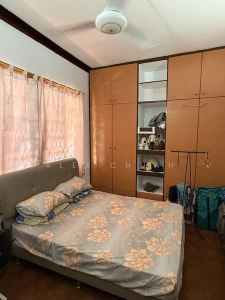 Lorong Sarina / Lorong Marican / Lorong Mazuki, , 5 Bedrooms, 2,368 sqft, Corner Terrace For Sale, by Alex Chuah, 500227962 - Bedroom - PropertyGuru.com.sg