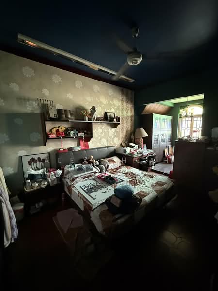 Lorong Sarina / Lorong Marican / Lorong Mazuki, , 5 Bedrooms, 2,368 sqft, Corner Terrace For Sale, by Alex Chuah, 500227962 - Bedroom - PropertyGuru.com.sg