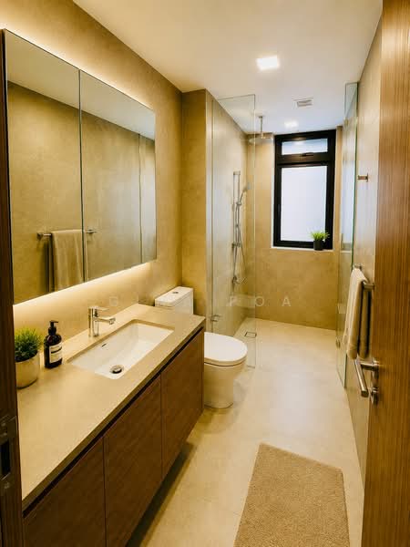 Seaside Residences, 12 Siglap Link, 2 Bedrooms, 807 sqft, Apartment For Rent, by Gina Poa, 500227964 - Bathroom - PropertyGuru.com.sg