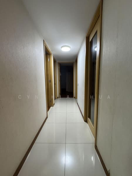 A Treasure Trove, 58 Punggol Walk, 3 Bedrooms, 1,044 sqft, Condominium For Sale, by Cynthia Chua, 500227971 - Corridor - PropertyGuru.com.sg