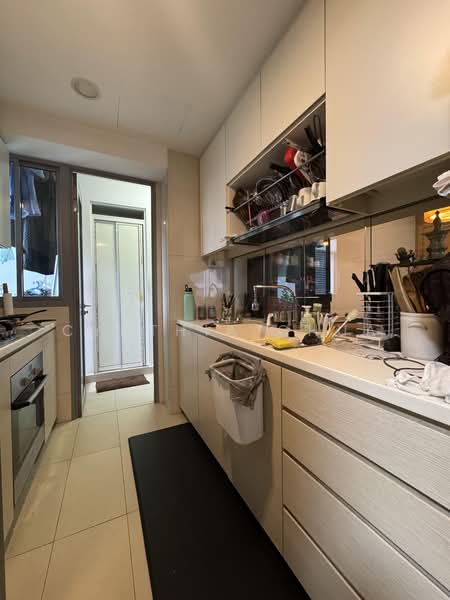 A Treasure Trove, 58 Punggol Walk, 3 Bedrooms, 1,044 sqft, Condominium For Sale, by Cynthia Chua, 500227971 - Kitchen - PropertyGuru.com.sg