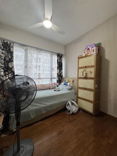 A Treasure Trove, 58 Punggol Walk, 3 Bedrooms, 1,044 sqft, Condominium For Sale, by Cynthia Chua, 500227971 - Bedroom - PropertyGuru.com.sg