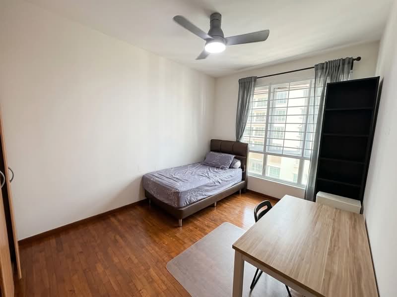 The Floravale, 218 Westwood Avenue, Boon Lay / Jurong / Tuas, 3 Bedrooms, 1,238 sqft, Executive Condominium For Sale, by Clive Gum, 500227973 - Virtually staged / decluttered - PropertyGuru.com.sg